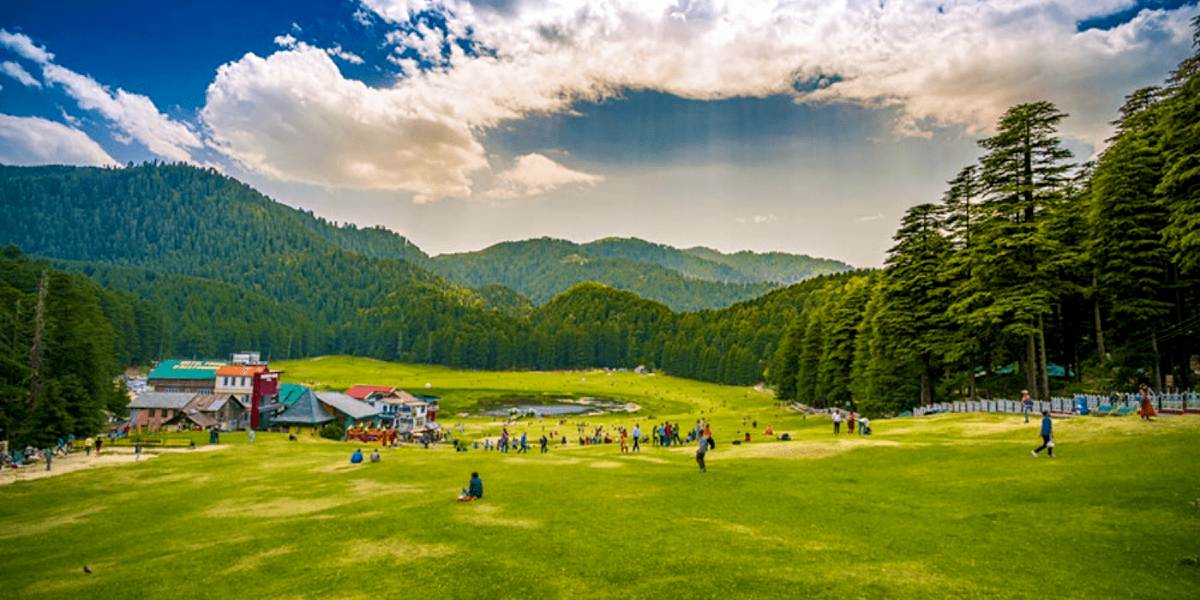 Amritsar to Dalhousie Taxi